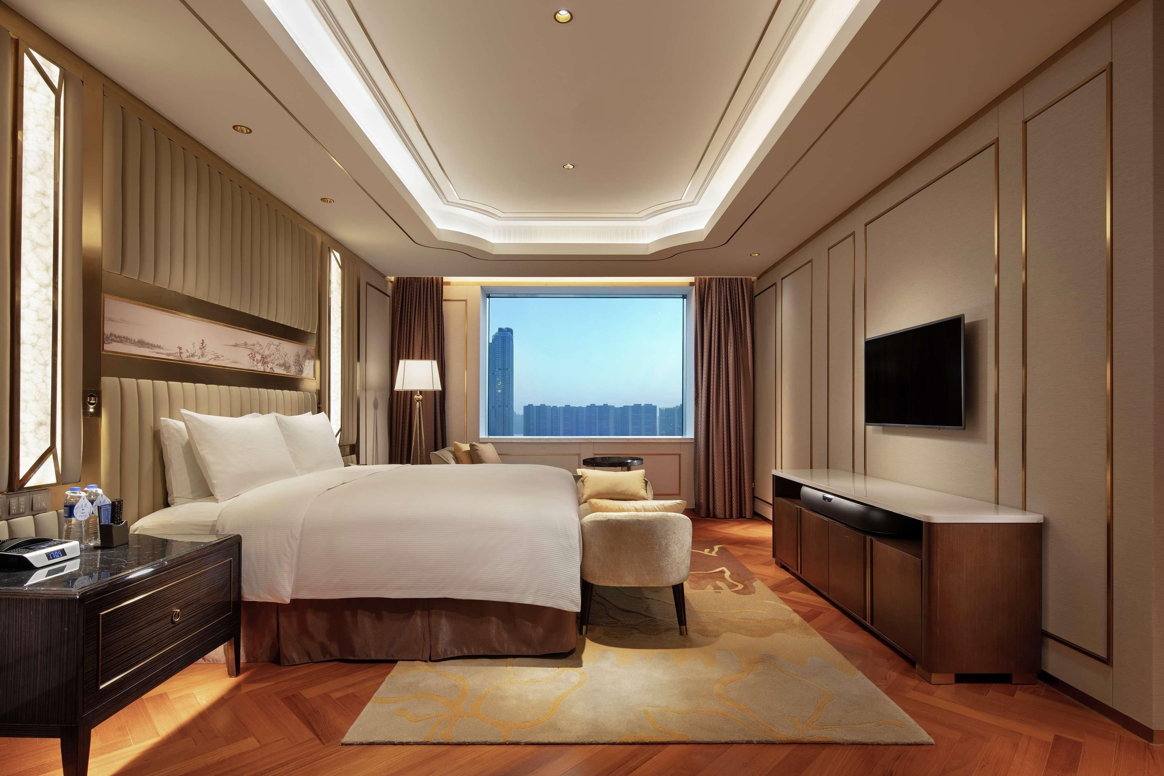 Отель Hilton Шеньян Экстерьер фото