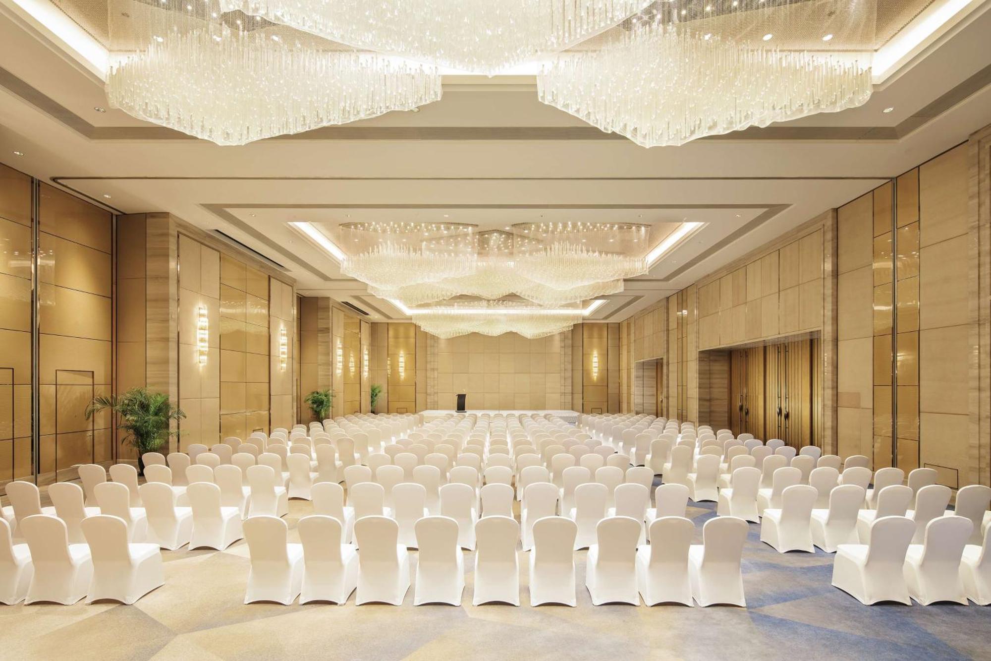 Отель Hilton Шеньян Экстерьер фото