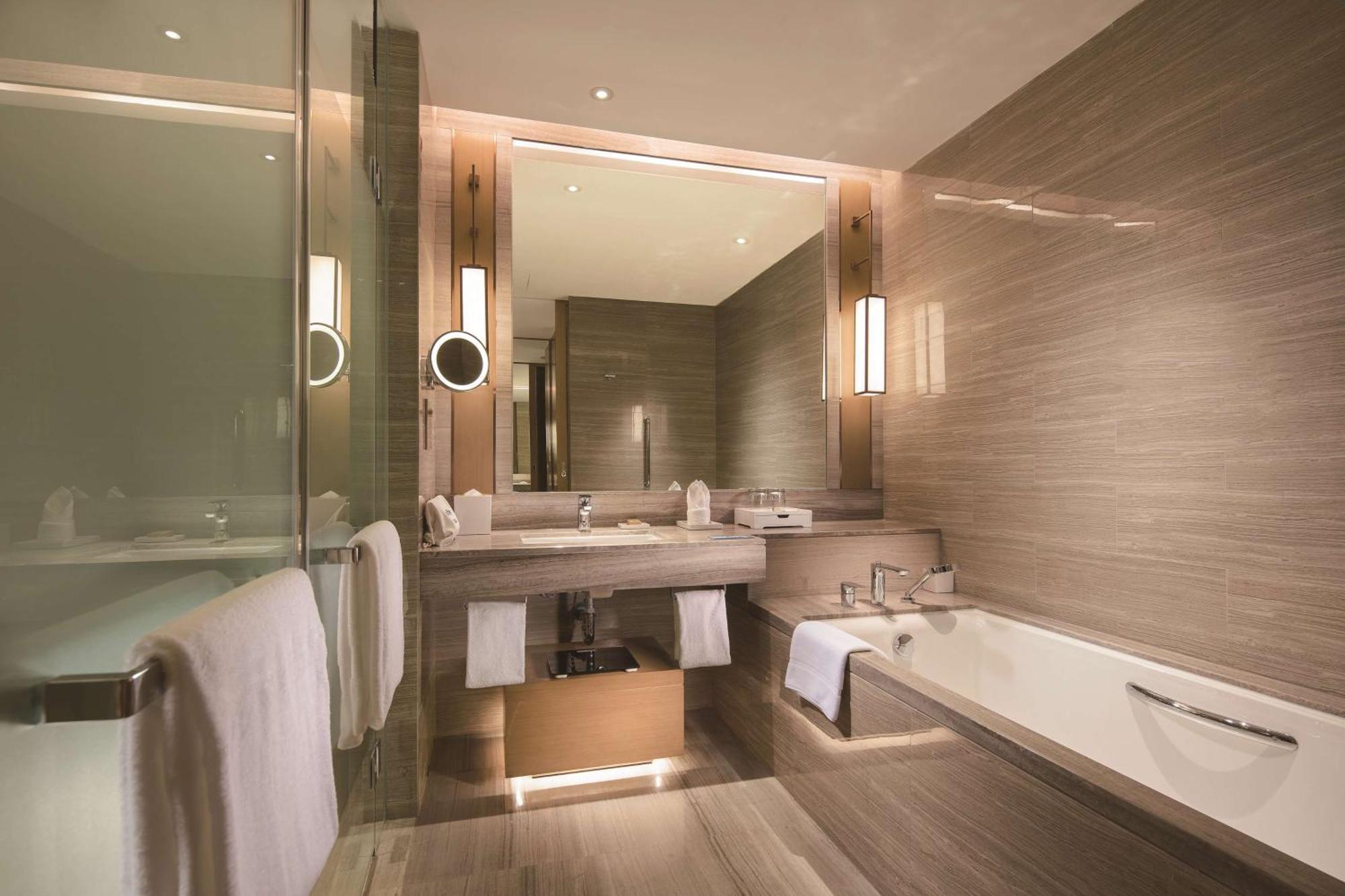 Отель Hilton Шеньян Экстерьер фото